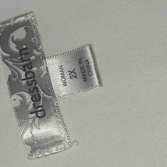 Dress Barn White Open-Front Cardigan 2X - Picture 2 of 6